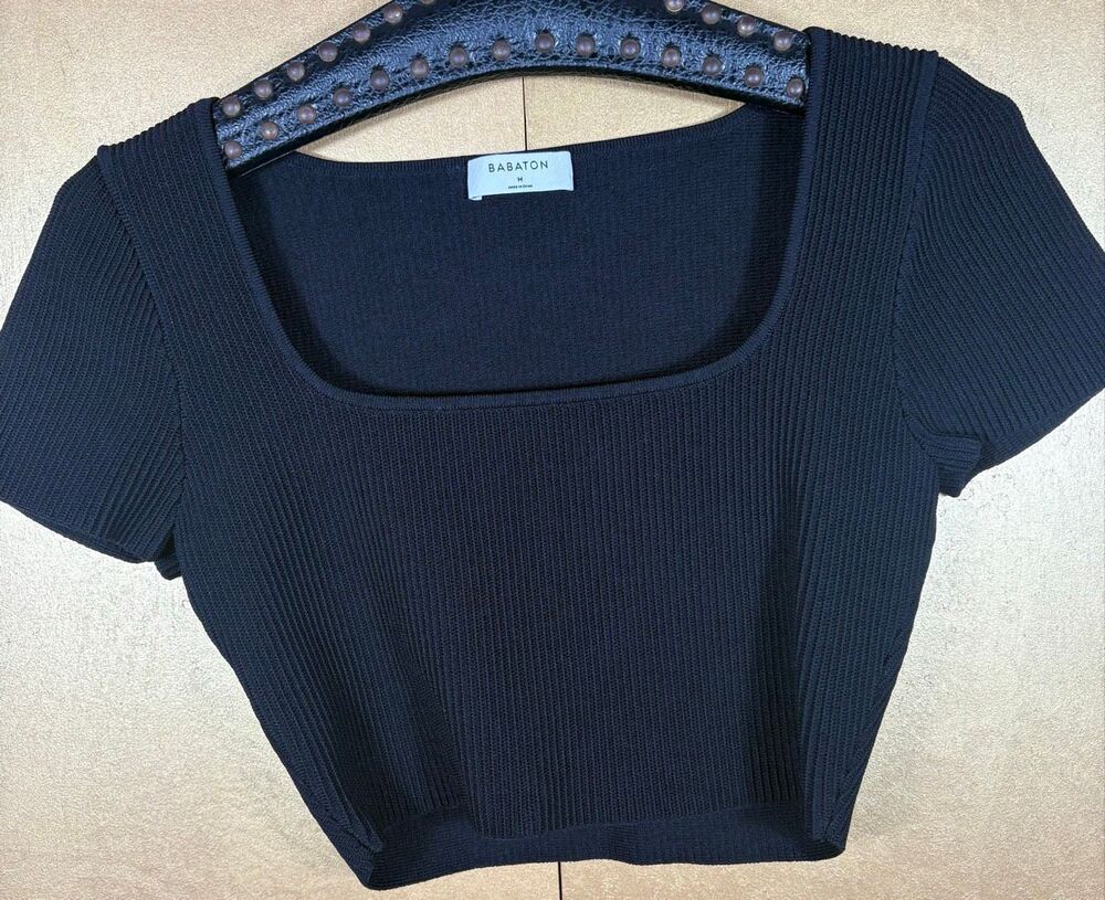 Babaton ribbed short sleeve top size M